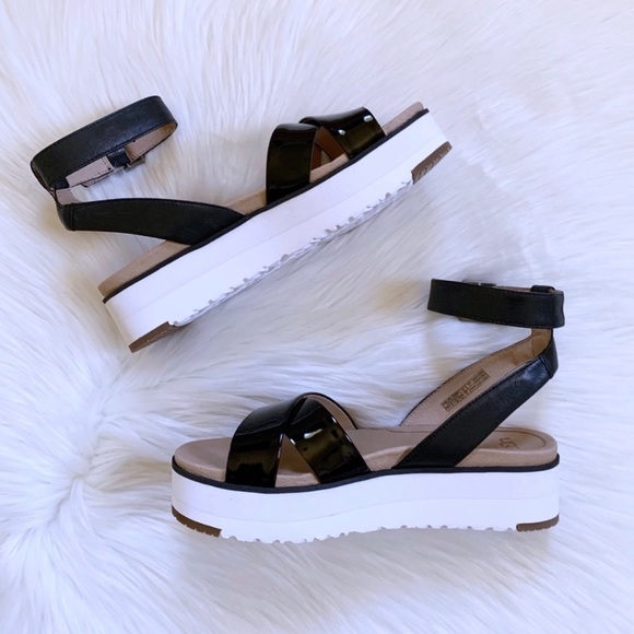 UGG Black Tipton Platform Ankle Strap Sandals - Picture 3 of 7